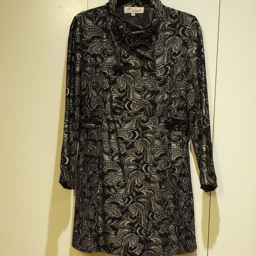LINDI Brocade Jacket